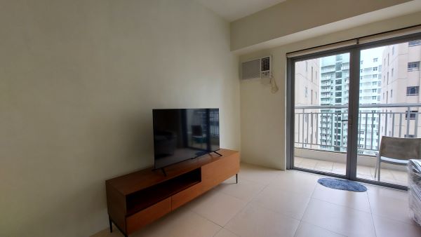 condo unit the infinity bgc me0212 2